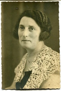 CPA - Carte Postale - Photo - Portrait d'une femme (M7856) - Picture 1 of 2