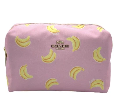 FUNDA COSMÉTICA COACH CON ESTAMPADO PLÁTANO COLOR ROSA ESTILO 2354 Foto 1 de 3