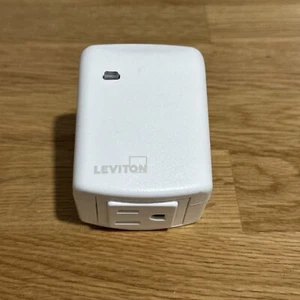 Leviton Decora Smart DZPA1-15a Plug In Outlet, 15 A, 120 V, White - Picture 1 of 2