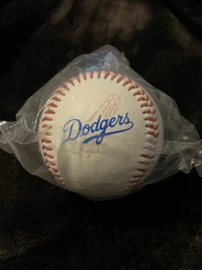 Los Angeles Dodgers Souvenir Baseball MLB - Picture 1 of 6
