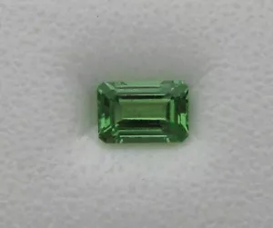 .65 ct. Natural Tsavorite Garnet ** Emerald Cut - Picture 1 of 6