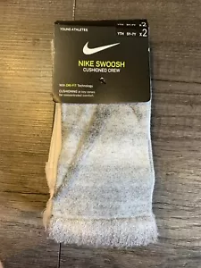 Nike Youth Athletic Swoosh Crew Socks 2 Pack Gray And White Youth 5Y-7Y - Picture 1 of 5