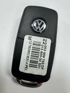 GENUINE VOLKSWAGEN 3 BUTTON REMOTE FLIP KEY FOB CADDY ETC TESTED 5K0837202DH - Picture 1 of 4