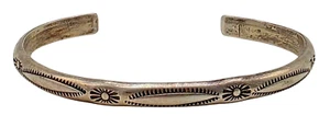 VINTAGE Sterling Pawn Silver Ladies Navajo Cuff Bracelet - Picture 1 of 2