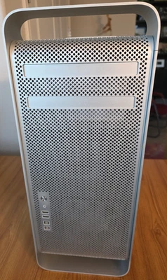 ⭐ Apple Mac Pro MB535LL/A 2x Quad-Core Xeon 2.26 GHz 640GB HD 14 GB Ram Original - Image 1 of 4