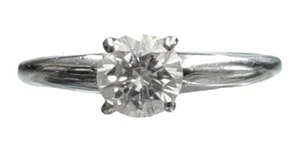 Stunning 18kt White Gold & Diamond Solitaire Ring size 4 - Picture 1 of 3