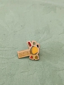 Pin's Pins Pin Enamel 20 ASSOCIATIONS LOGO "TELETHON"  - Picture 1 of 1
