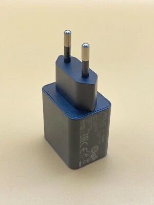 Original ASUS Netzteil Ladegerät Adapter für Asus ZenPad 10 LTE ZD300CL-1A020A - Bild 1 von 4