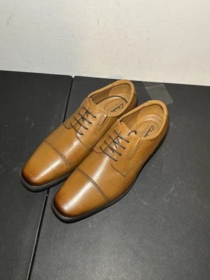 NEW Clarks Men's 11 W Tilden Cap Oxford Shoe Dark Tan Leather - Image 1 of 4