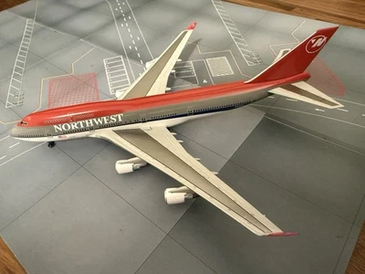 Northwest Airlines B747-400 | Dragon Wings | 1/400 | 55470 - Image 1 of 3
