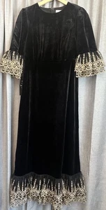 Vestido para mujer Tuckernuck Pomander Place terciopelo negro lillith talla PEQUEÑO - Imagen 1 de 12