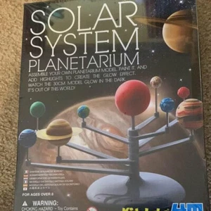 Solar System Planetarium Model Kit Kidz Labs 4M Ages 8+ NEW - Picture 1 of 3