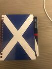 Ensemble stylo à saut écossais et carnet de notes
