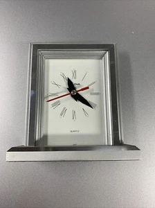 Bulova Tischuhr klein silber Vintage - Bild 1 von 6