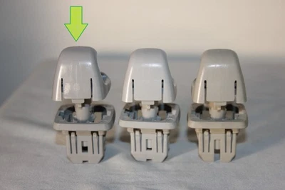 Clip parasol Toyota Venza Highlander Corolla RAV4 4runner Prius C V gris Foto 1 de 4