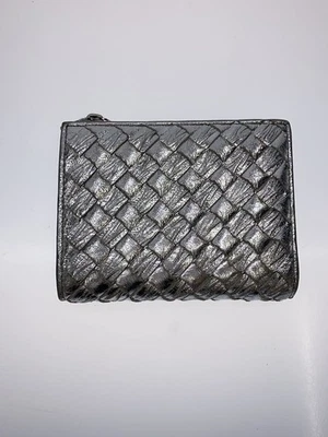 Cartera plegable Bottega Veneta doble pliegue cuero SLV lisa damas 736284 plisada usada Foto 1 de 4