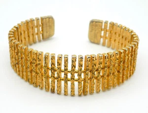 Vintage goldfarbenes brutalistisches Manschettenarmband abgestuft Mitte des Jahrhunderts 8 Zoll Fischknochen - Bild 1 von 4