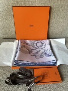 Hermes Bracelets De Lumiere Silk Scarf - Picture 1 of 9