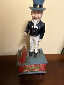 VINTAGE~ZIO SAM~BELLO SALVADANAIO MECCANICO GHISA 11" alto PIGGY DA COLLEZIONE~BELLO - Foto 1 di 17