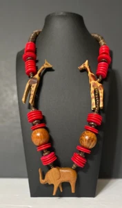 NECKLACE HANDMADE IN KENYA, Has Giraffes and an Elephant - Picture 1 of 4