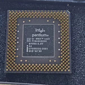 Intel Pentium 200 MHz MMX SL27J FV80503200 CPU Processor Chip - Picture 1 of 5
