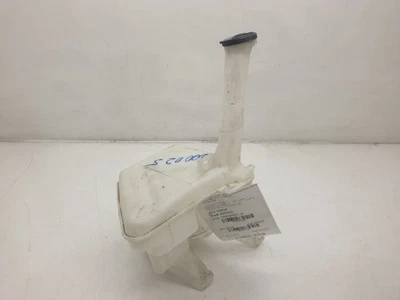 06-12 TOYOTA YARIS S 1.5L TRACCIÓN DELANTERA EN DEPÓSITO DE LAVADORA DE PARABRISAS  Foto 1 de 4