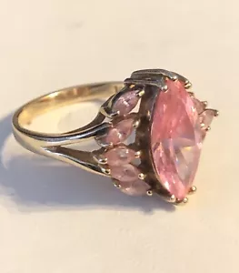 10k Gold Marquise Tourmaline Size 7.5 Ring 4.3G - Picture 1 of 4