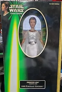 Star Wars Classic Edition Princess Leia Ceremonial Gown 1999 Portrait Edition - Picture 1 of 6