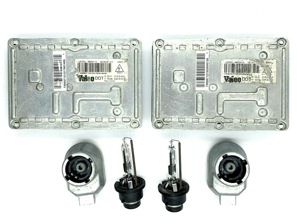 2x OEM 03-06 Volvo S80 Xenón HID Faro Lastre Encendedor Enchufe y Bombilla D2R Foto 1 de 3