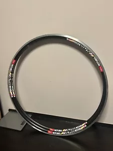 Nuovo Stan's No Tubes ALPHA 340 32H 622 x 17c Nero Cerchio Freno NUOVO - Foto 1 di 6