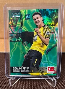 2020-21 Topps Chrome Stadium Club UEFA - Giovanni Reyna - Green Lightning /175