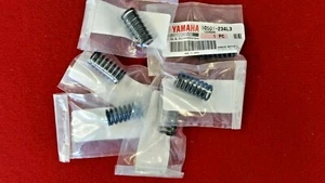 Yamaha RD250/350LC 81-82 Clutch Spring Set. (6) Genuine Yamaha. New, st14 - Picture 1 of 1