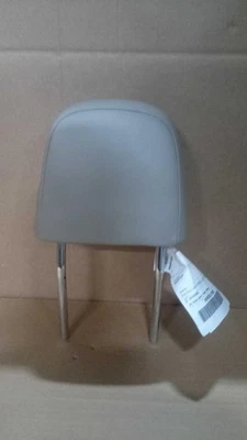 Reposacabezas usado se adapta a: Volkswagen Golf 2015 grado B Foto 1 de 4