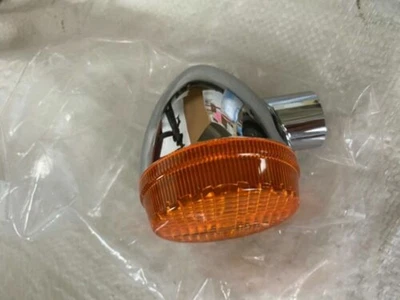 2010-2019 Honda Fury VT1300CX OEM Right Rear Turn Signal 33600-MFR-305 - Image 1 of 4