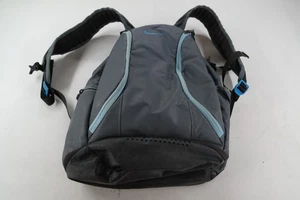 Nike Rucksack doppelseitiger Reißverschluss blau grau Luftriemen leichte Nutzung - Bild 1 von 6