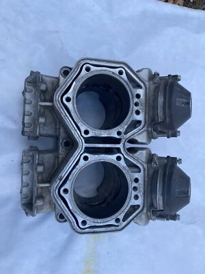 Ski Doo Summit XRS 800R 2007 monocilindro con válvulas de potencia Foto 1 de 4