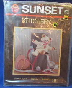 Sunset Stitchery #2886 - This Bears My Love Kit - Fertiggröße 10 1/2" - Faktor - Bild 1 von 4