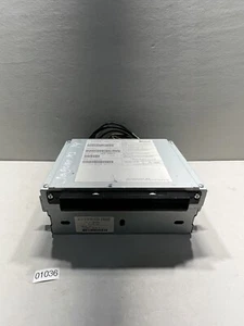 2011-2015 Jaguar Xj Am Fm Cd Player Radio Receiver VAKWC - Picture 1 of 7