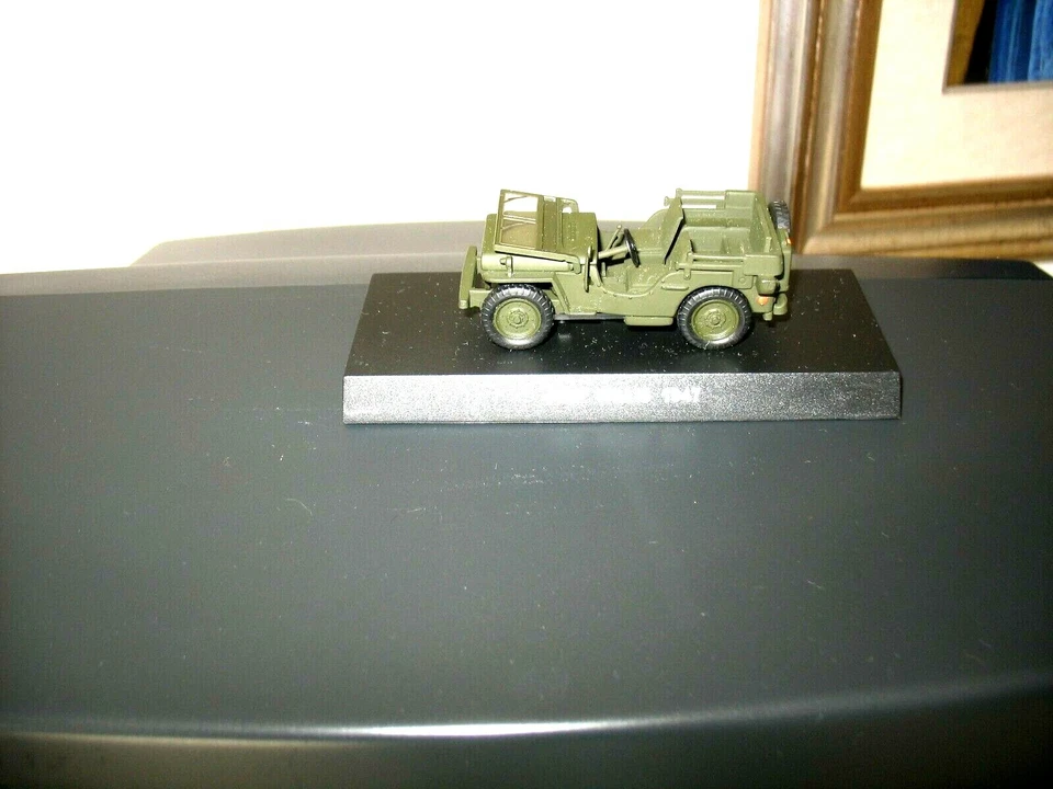 MODELLINO AUTO JEEP WILLIS DEL 1947 - Immagine 1 di 1