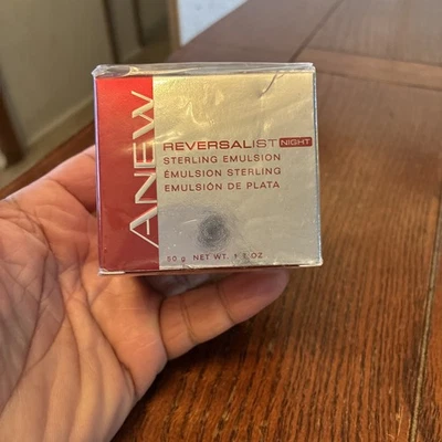 Crema juvenil antienvejecimiento Avon Anew REVERSALIST Night Sterling emulsión 1,7 oz -NUEVA Foto 1 de 4