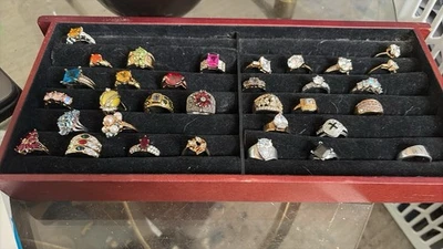 Múltiples anillos de plata de ley enchapados en oro de 18 K para mujer 8,5-9,10 estampados Foto 1 de 4