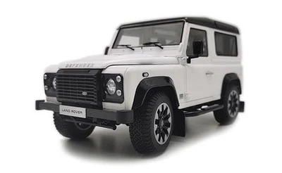 1:18 LCD MODELS Land Rover Defender 90 Works V8 70Th Ed.White 2018 LCD18007-WH - Immagine 1 di 2