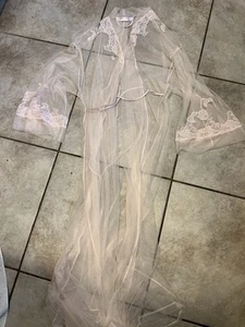 Vintage Victorias Secret Pink Lace Sheer Robe Nightgown L/xl - Picture 1 of 4