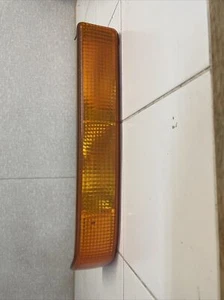 1999 Chevrolet S10 Right Corner Parking Signal Light USED - Picture 1 of 4