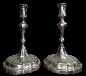 SILVERSMITH JOSÉ ESTRADA. PAIR OF BAROQUE CANDLEHOLDERS. SILVER. SPAIN. 18TH - Picture 1 of 1