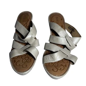 Born Hand Crafted Footwear Size 10 Beige Slides Sandals - Picture 1 of 12