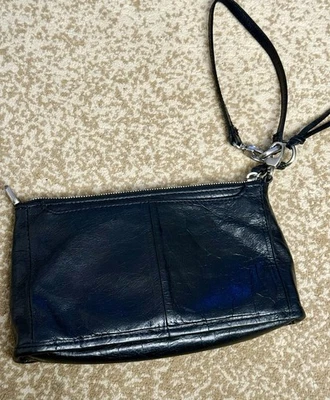 Cartera/cartera de mano/muñequera Hobo International Continental de cuero negro Foto 1 de 4