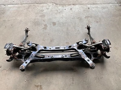 KIA Optima 2018 poutre d'essieu essieu arrière 55400D4700 diesel 1685CM3 104kW - Photo 1/4