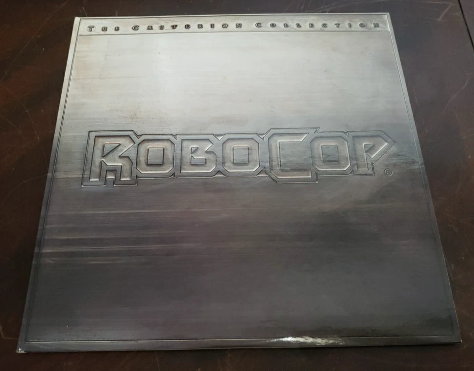 RoboCop Criterion Collection Laserdisc Movie 1987 Sci-Fi Cult Classic Y1 - Image 1 of 4