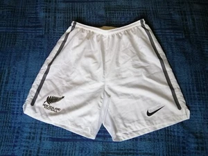 New Zealand Nike PLAYER ISSUE Soccer Shorts Home 2010 Size M - Picture 1 of 3